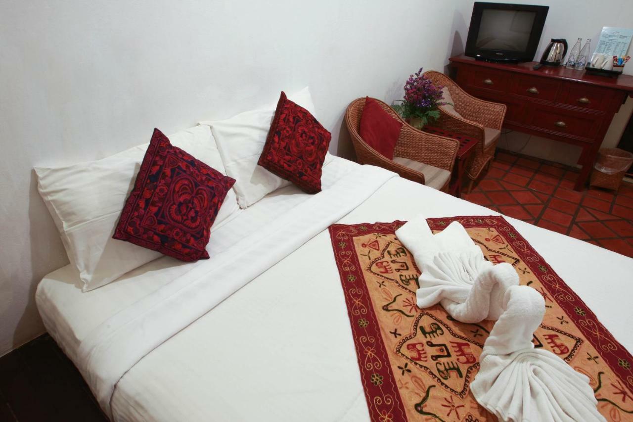 The Travellers Arms Hotel เชียงใหม่ ภายนอก รูปภาพ