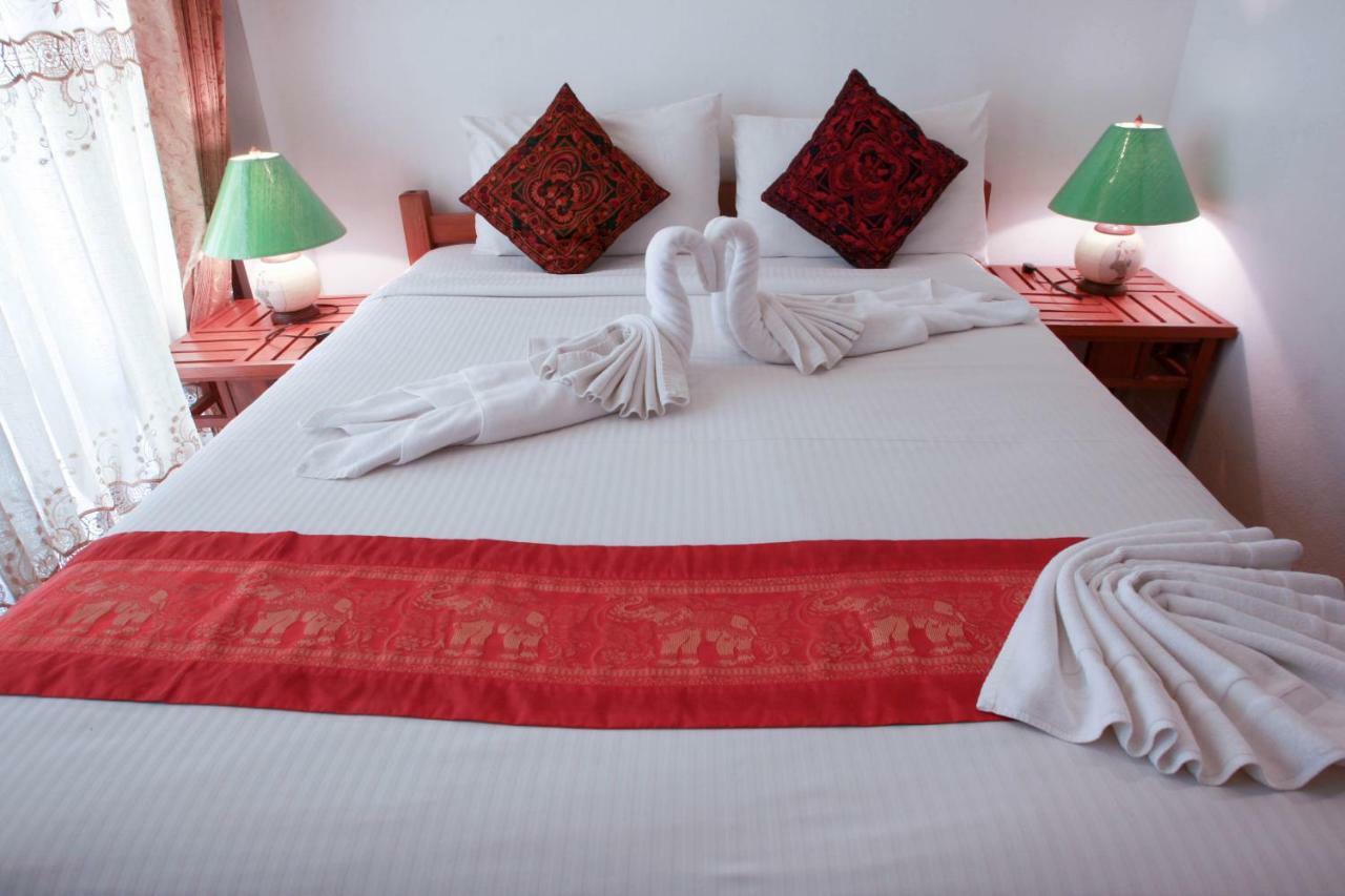 The Travellers Arms Hotel เชียงใหม่ ภายนอก รูปภาพ