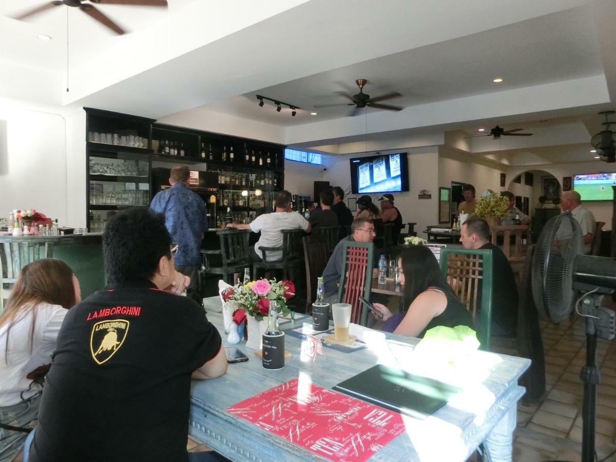 The Travellers Arms Hotel เชียงใหม่ ภายนอก รูปภาพ
