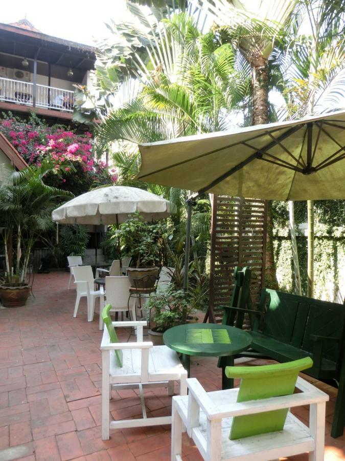 The Travellers Arms Hotel เชียงใหม่ ภายนอก รูปภาพ