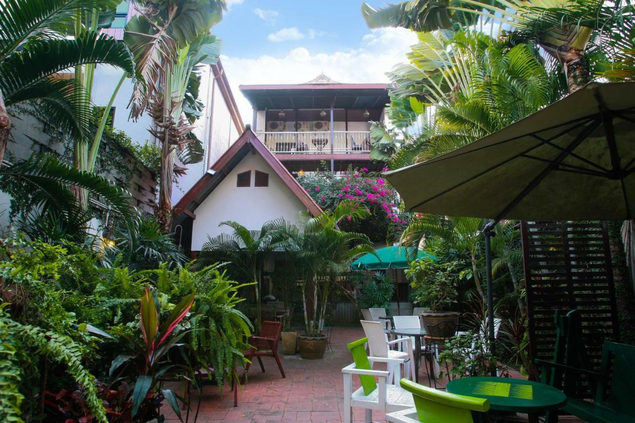 The Travellers Arms Hotel เชียงใหม่ ภายนอก รูปภาพ