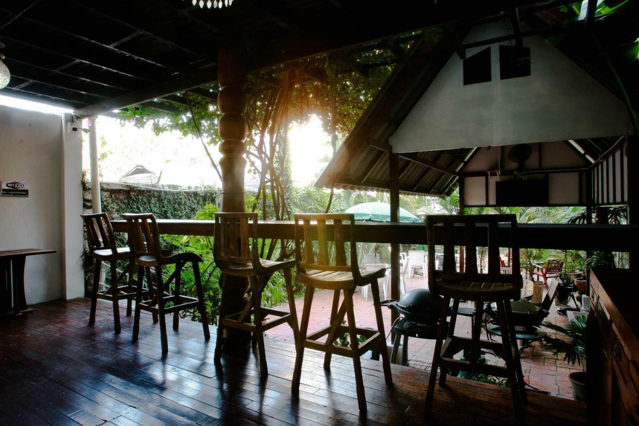 The Travellers Arms Hotel เชียงใหม่ ภายนอก รูปภาพ