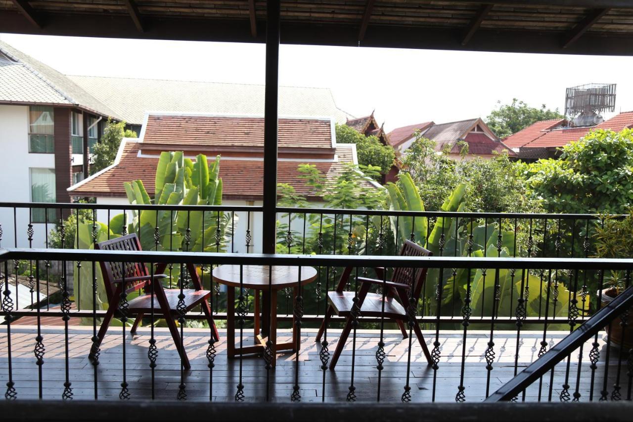 The Travellers Arms Hotel เชียงใหม่ ภายนอก รูปภาพ